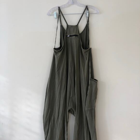 Fp Movement Women's Hot Shot Jumpsuit In Midnight Jade Size M - Picture 6 of 7